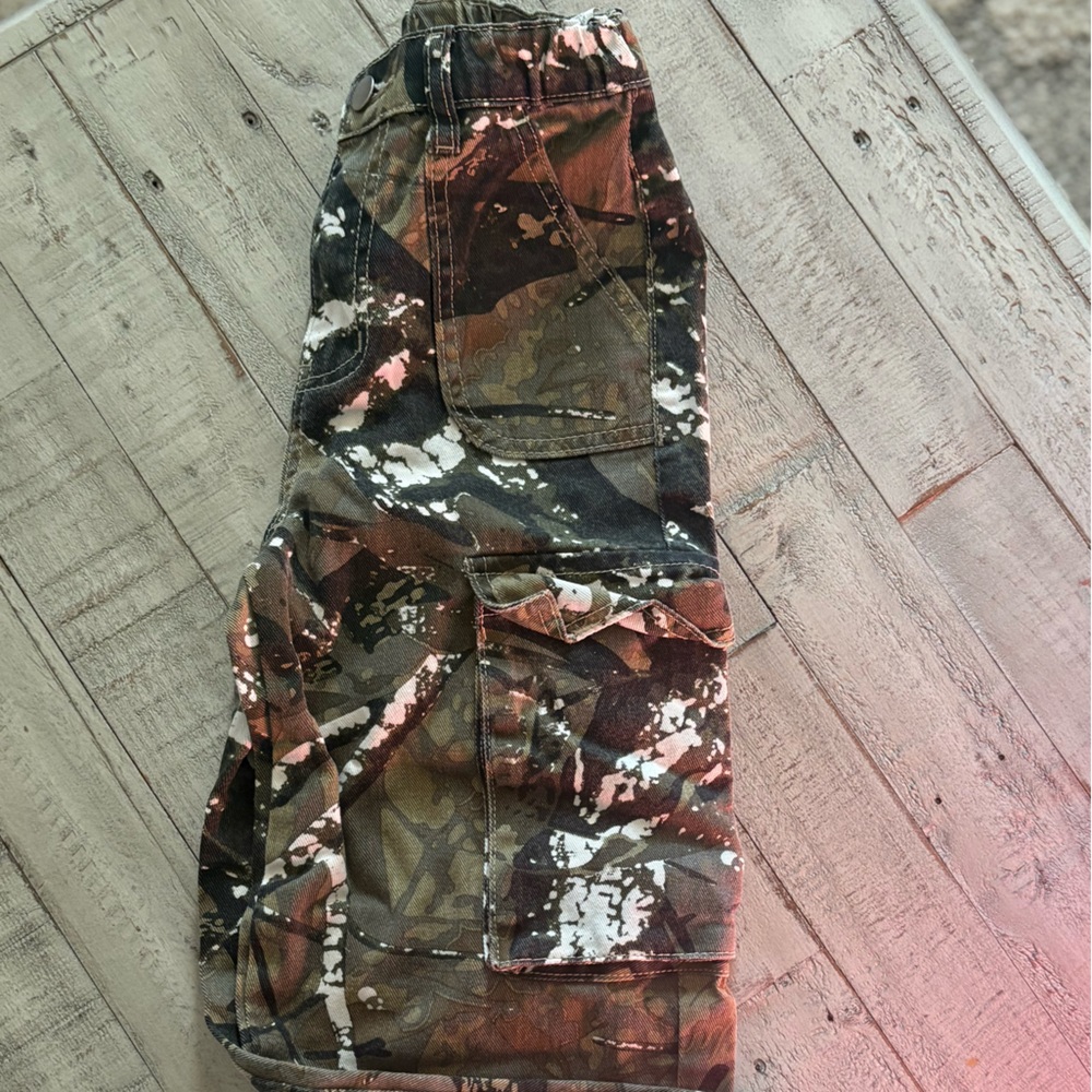 SHEIN Camouflage Patterned Pants